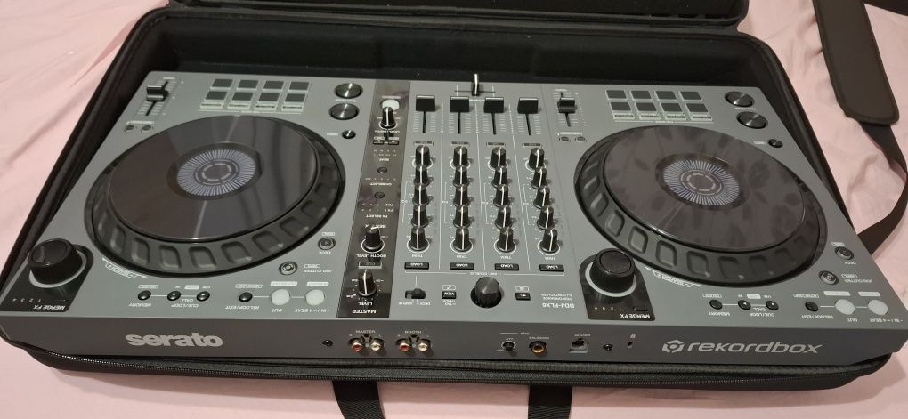 Pioneer DDJ FLX 6 GT + Case UDG