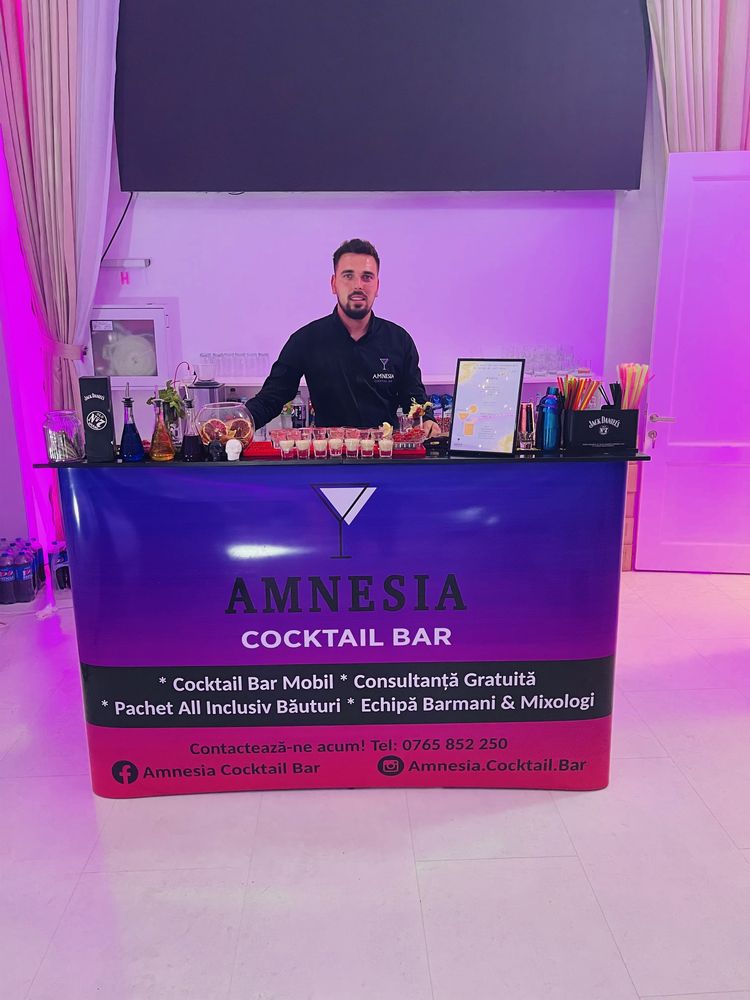 Cocktail Bar/Bar mobil/tort de shoturi/începând de la 2.000 RON