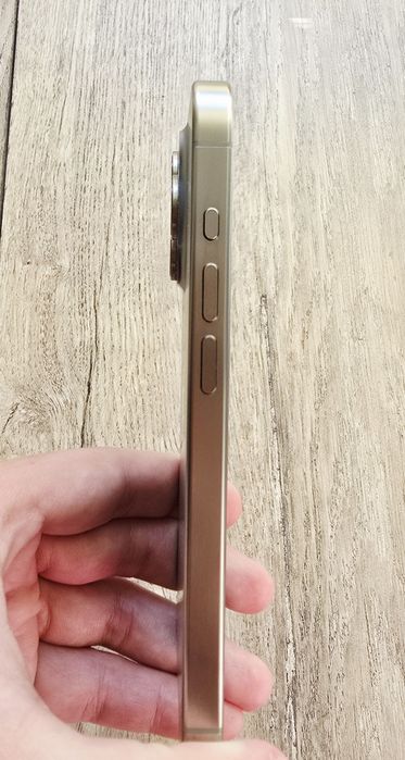 iPhone 15 Pro 128GB white