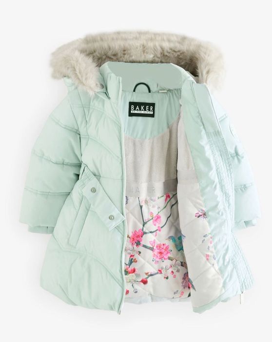 Ted baker яке 2-3г , 3-4г, 4-5г и 5-6г