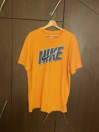 Nike Swoosh Tshirt