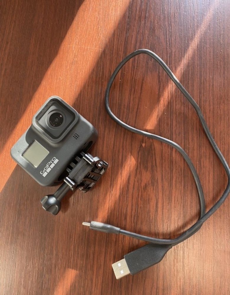 Продам экшн-камеру GoPro Hero 8 Black Edition новая