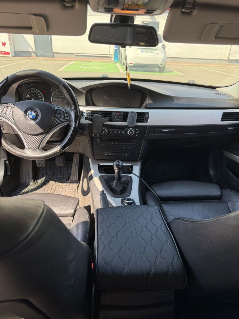 BMW Seria 3 E90 Facelift