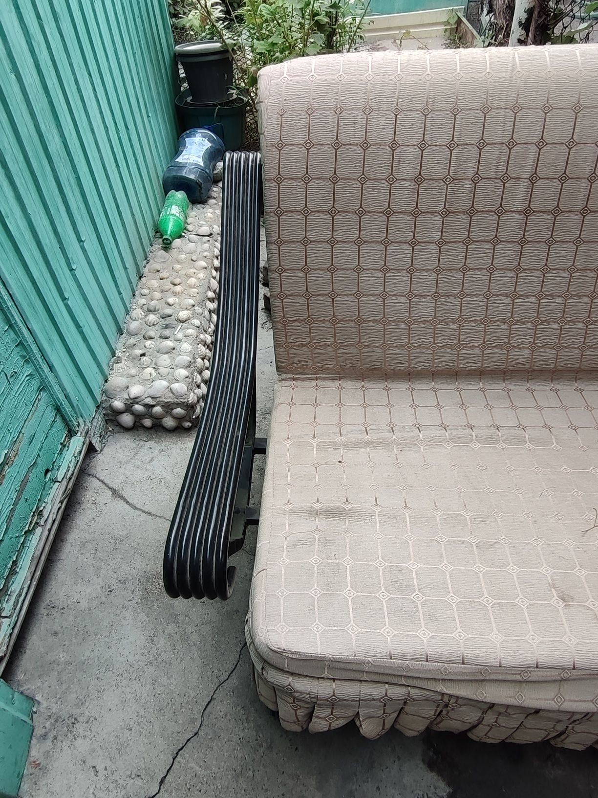 Продам диван б/у