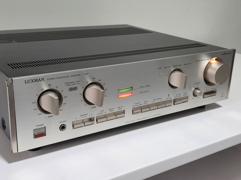 Luxman L-410 stereo integrated amplifier