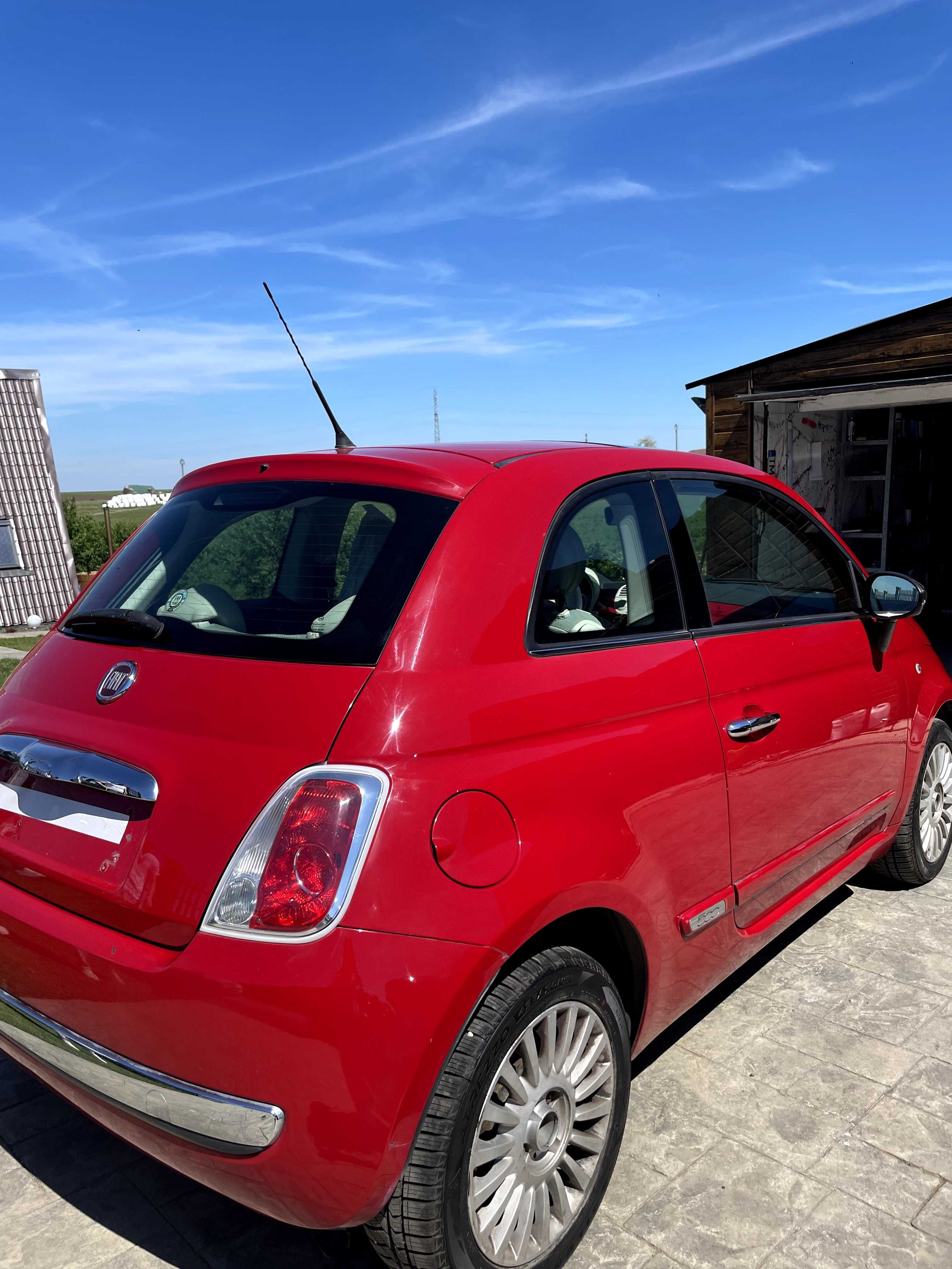 FIAT 500- cutie AUTOMATĂ