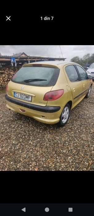 Vând Peugeot 206 urgent preț 400 € diesel 1.4