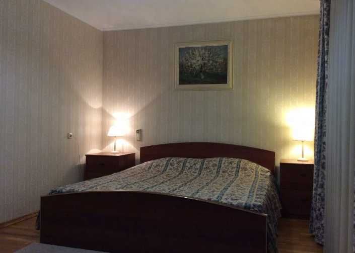 Дава се под наем Тристаен апартамент в Пловдив, Остромила - 78 кв.м за 397.8 € - Снимка #4