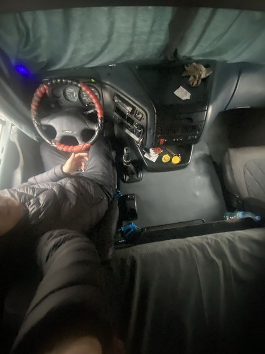 Daf euro 2 srochna sotiladi 18500$