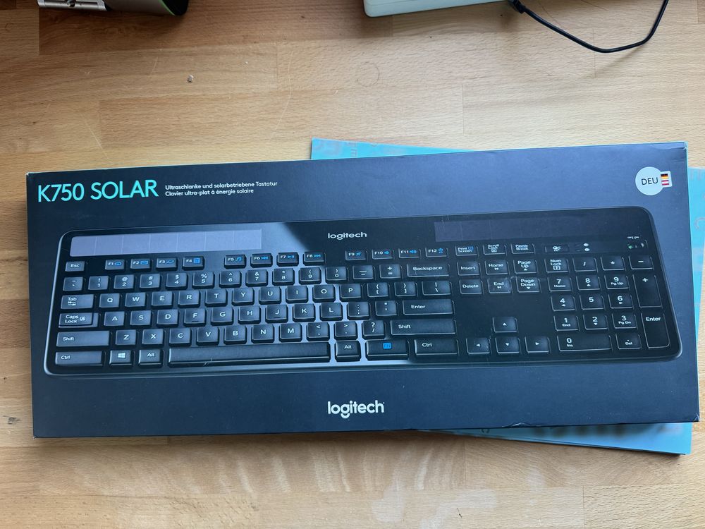Tastatura Logitech K750 Solar german