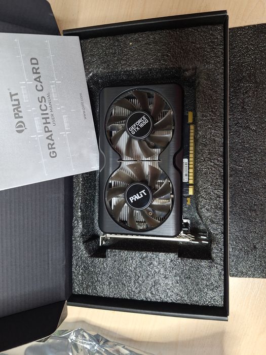 Продается видеокарта GTX 1650 в хорошем состоянии