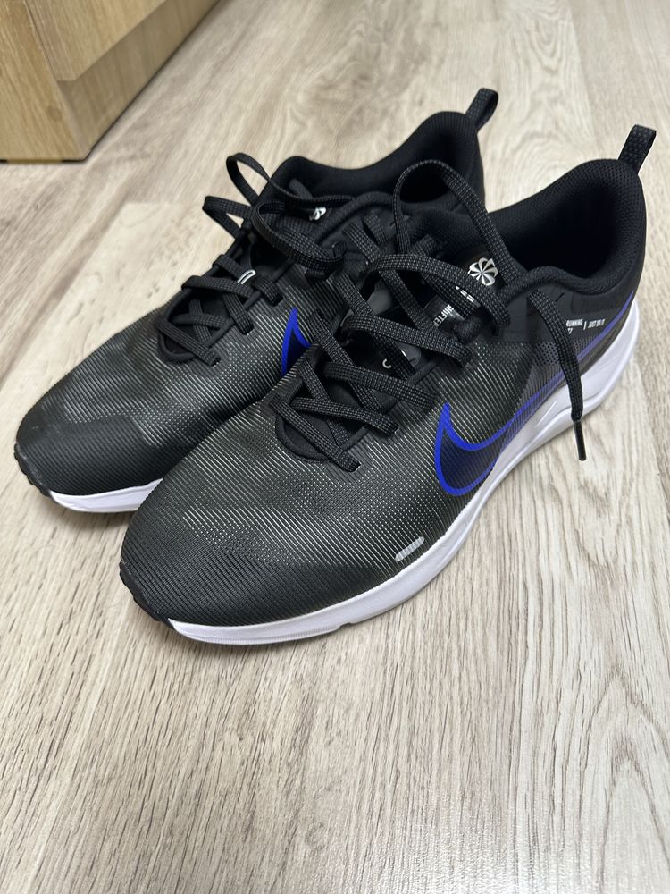 Nike downshifter 12