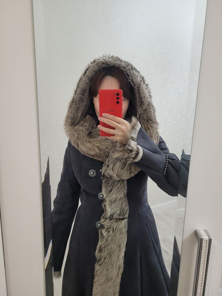Продаю натуральную дубленку