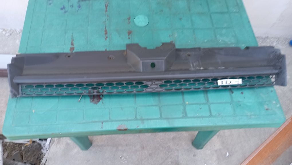 Grila Bara Ford Conectar