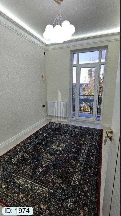 Sharq 1 irrigatsiya tarafda 2 xonali tayyor kvartira sotiladi №1974