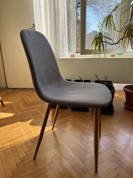 Трапезен стол скандинавски стил