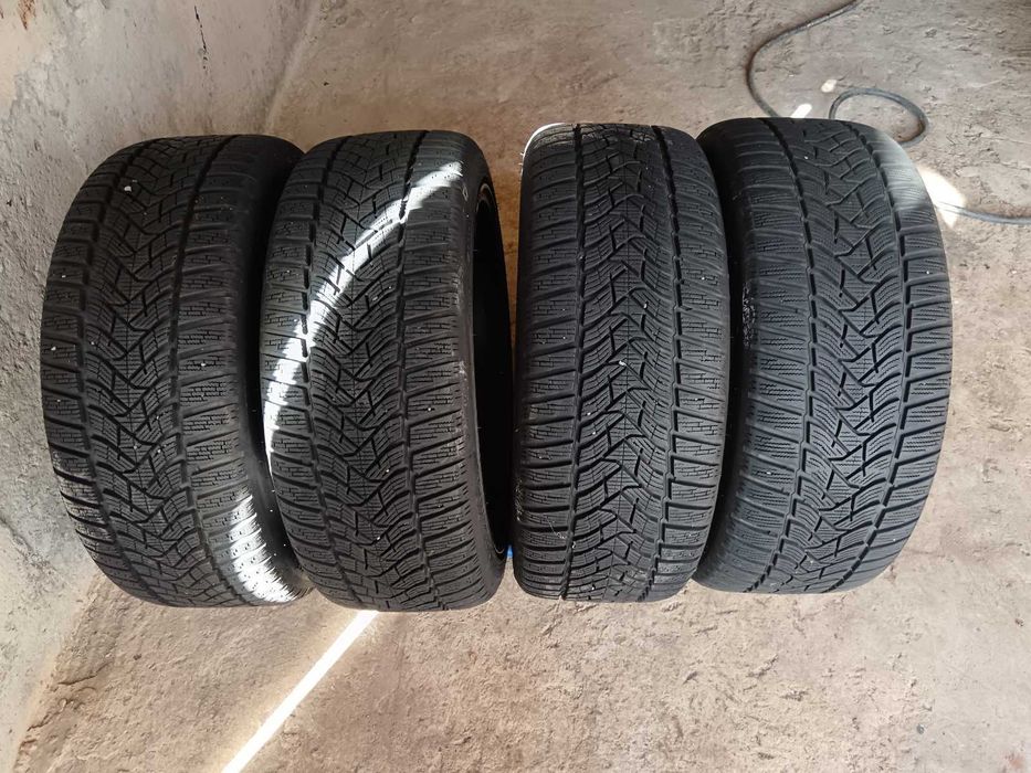 Зимни гуми 225/40/18