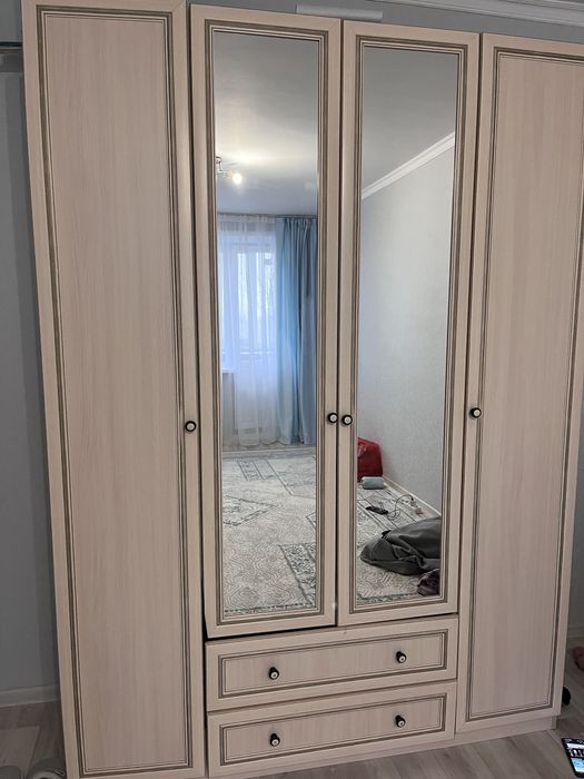 Продам шкаф в хорошем состоянии