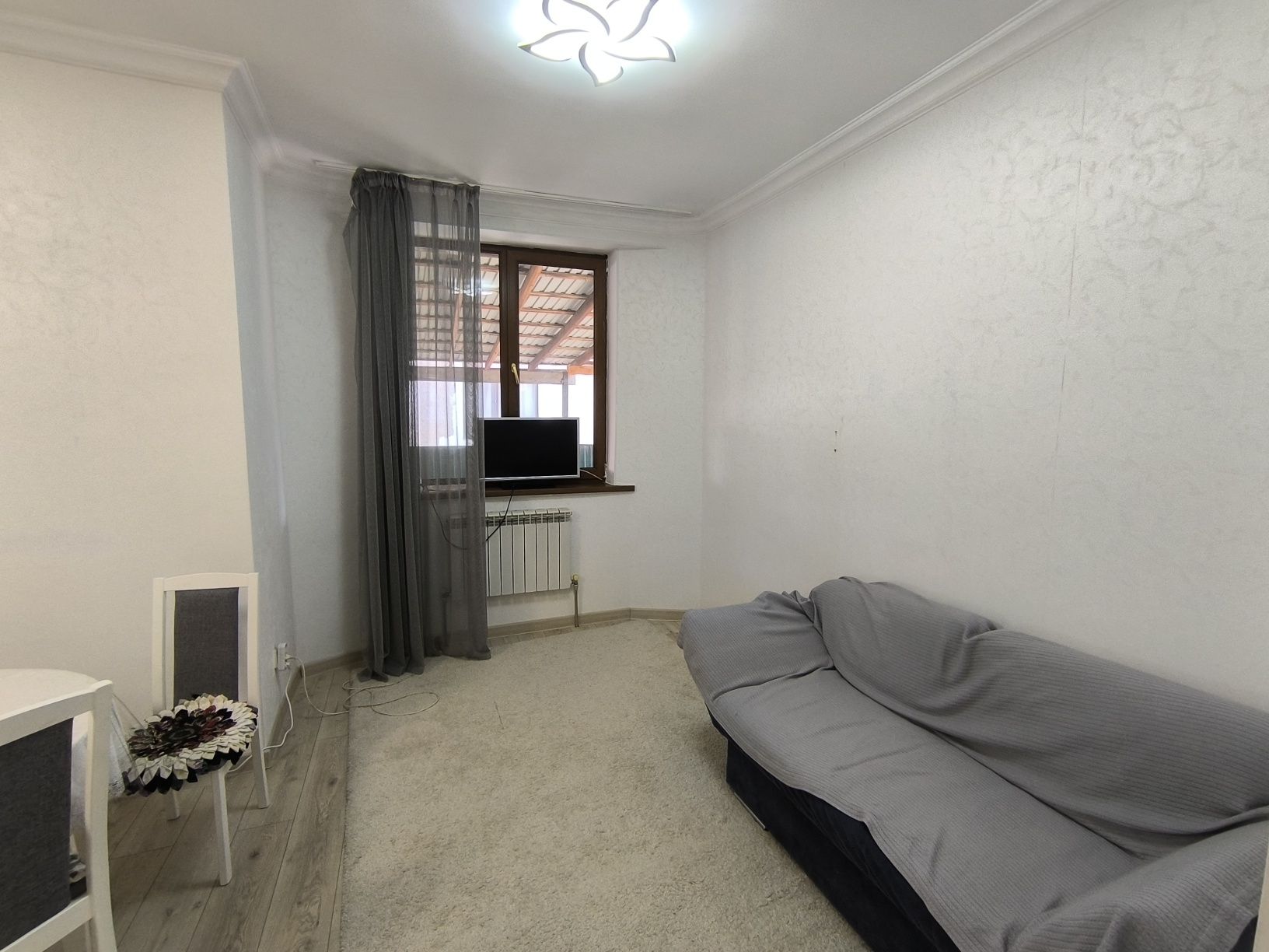 Продам дом 150 кв. В центре Каскелена