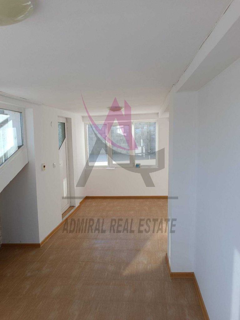 Продава се Къща в с. Николаевка, Област Варна - 188 кв.м за 665 €/кв.м - Снимка #1