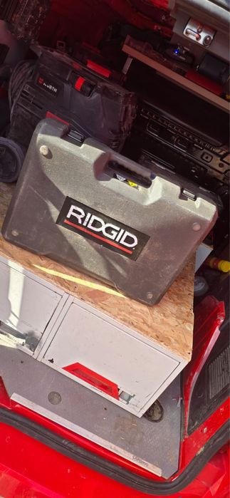 Vand sau schimb Presa Sertizare Ridgid RP 340