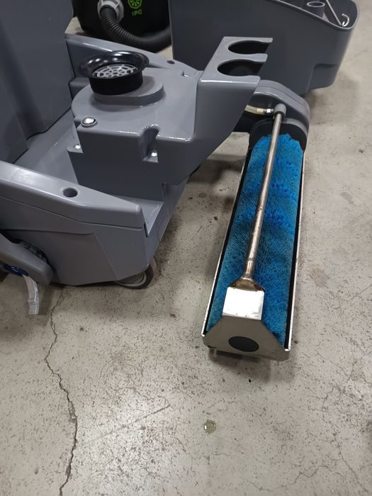 Подопочистваща машина