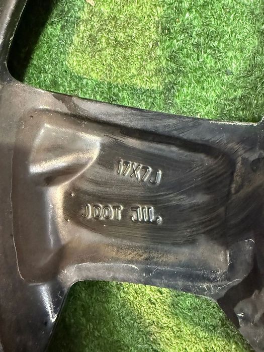 JANTE + CAUCIUCURI 5x114.3 215 / 60 R17 96H (3 BUC.) NISSAN JUKE HYBRID 1.6 BENZINA 2023 2022-2024