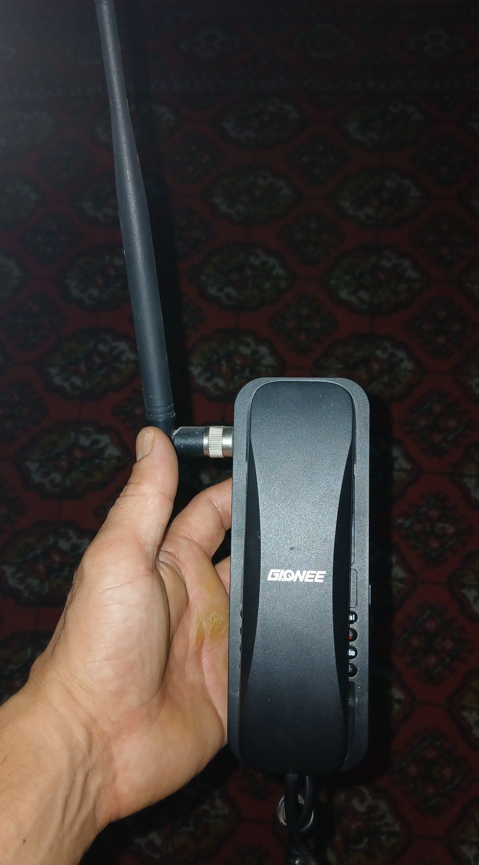Telefon sotiladi