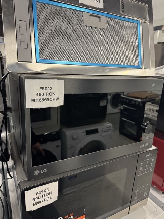 Cuptor cu microunde cu grill LG MH6565CPW