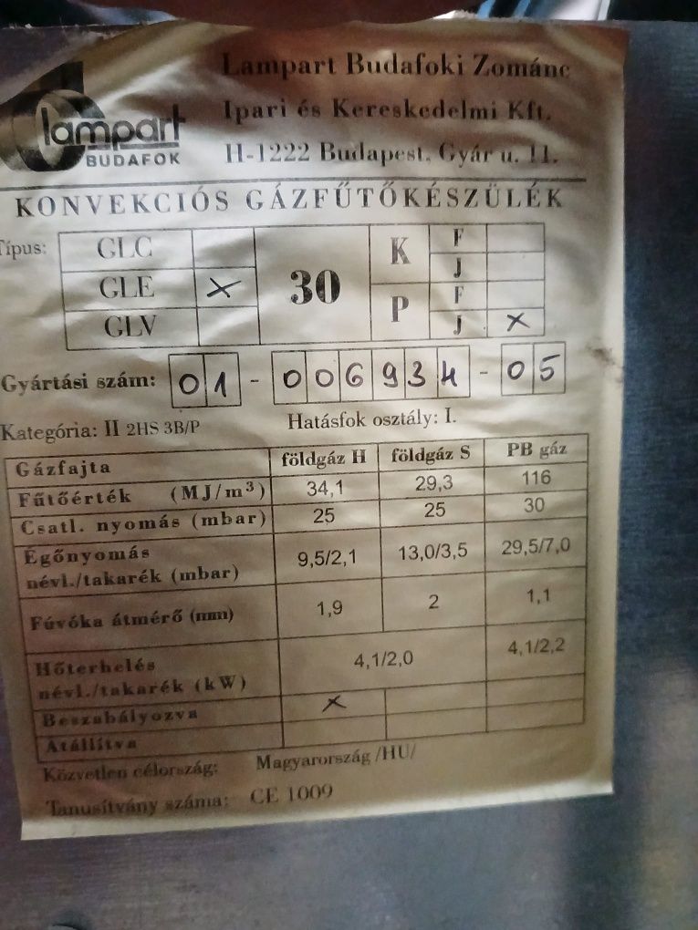 Convector pe gaz Lampart