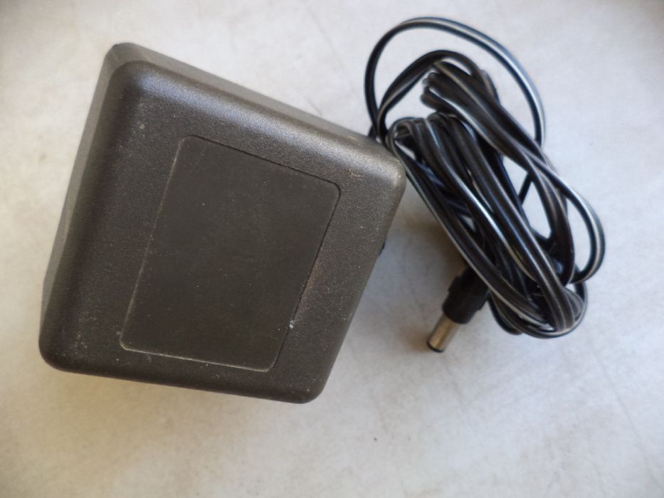 KEMA KEUR AC/AC adapter (трансформатор) 220V - 7,2V~ / 8,1V~