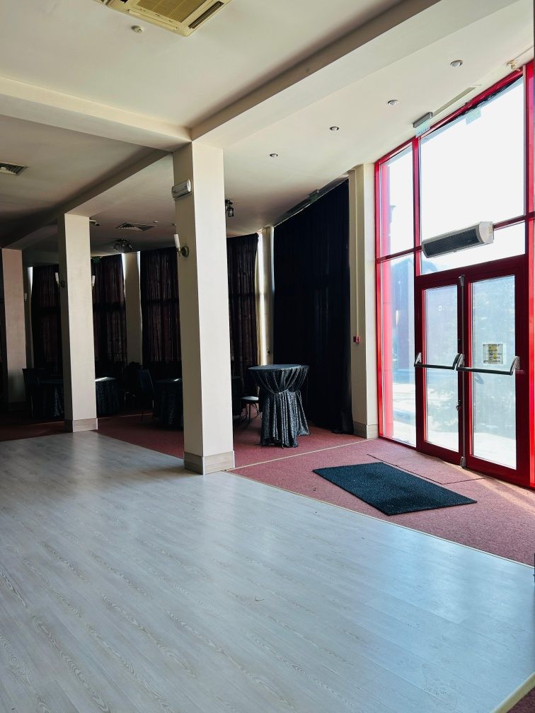 VÂNZARE/INCHIRIERE  Spatiu Comercial/Restaurant  800 mp,1200 mp teren