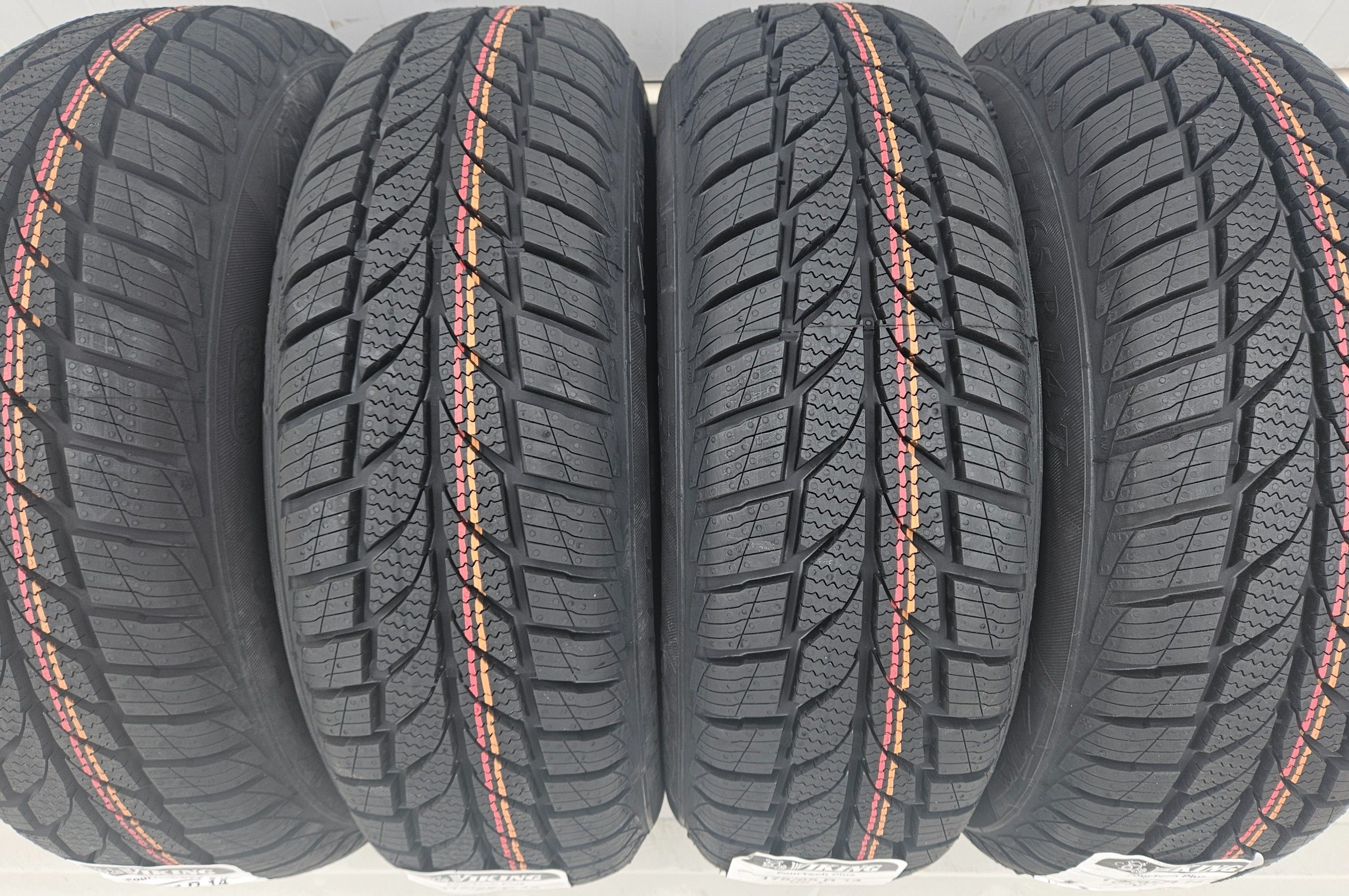 175/65 R14, 82T, VIKING (by Continental), Anvelope mixte M+S