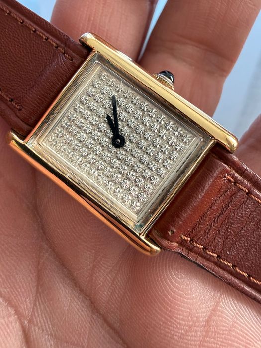 Gisiger Greder Son Tank часовник прилича на Cartier