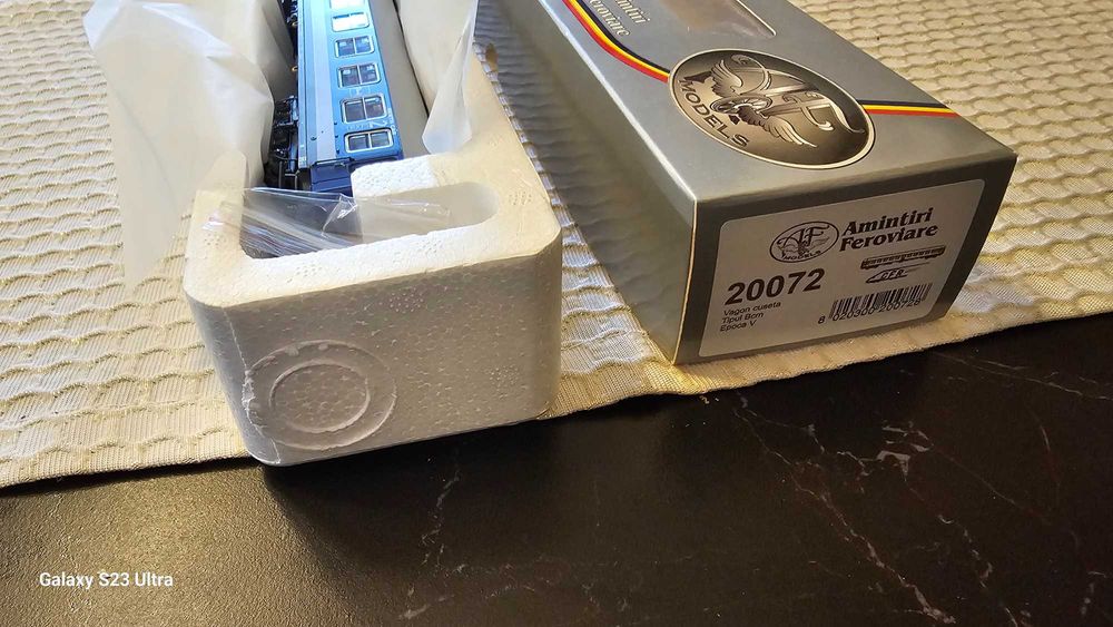 Vand vagon cușetă tip Bcm, CFR, epoca V, AF 20072 scara H0