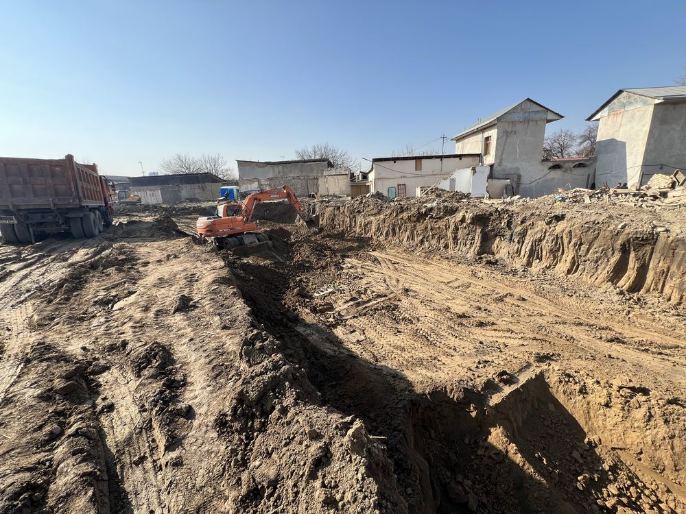 Экскаватор хизмати. Услуги экскаватора, разработка грунта котлована.