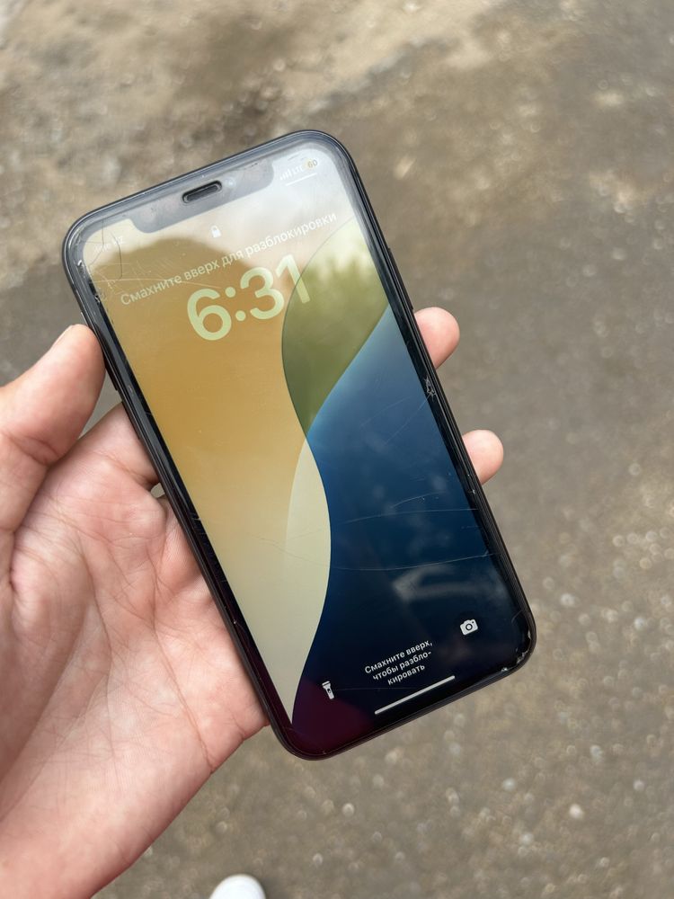 iPhone 11,в хорошем состоянии