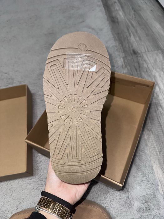 UGG clasic mini dipper