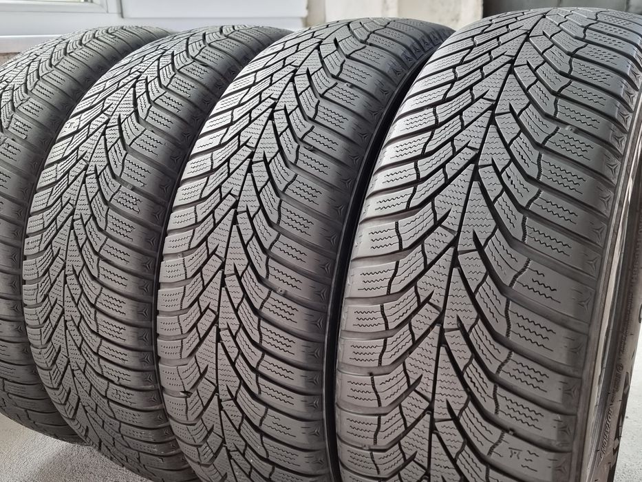 "Dot 22-23" 205/60/16 Kumho 4Броя: 300лв 7мм