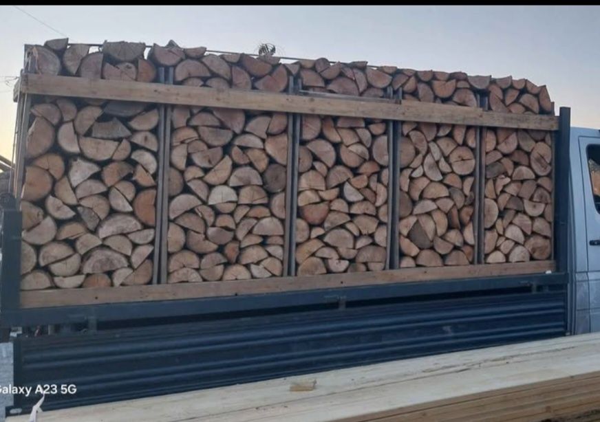 Vând lemne de foc esențe tari livrare ori ce judet