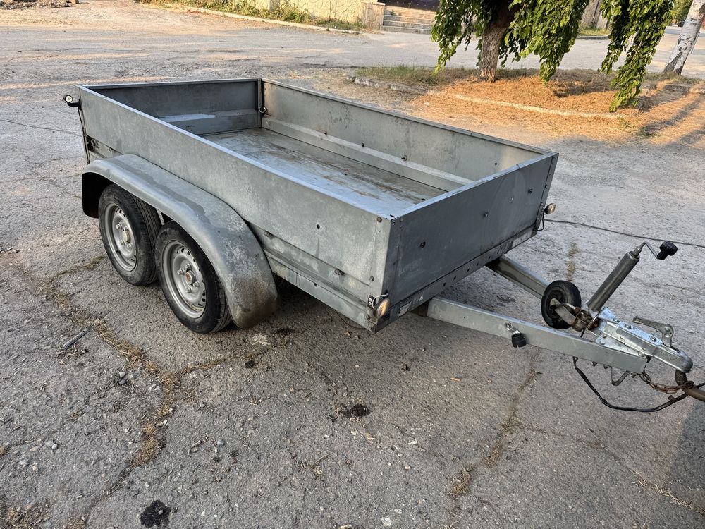 De vanzare remorca 750 kg 2 axe