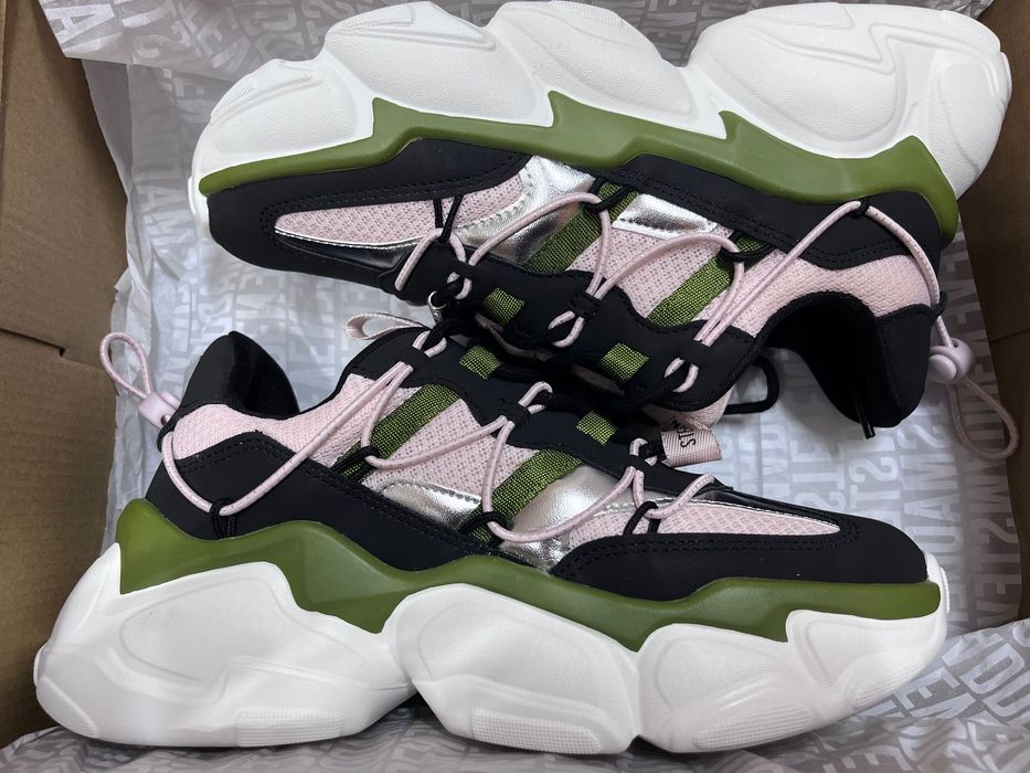 Steve Madden дамски обувки с висока подметка