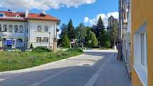 Inchiriez spatiu comercial in Hunedoara vis-a-vis de primarie