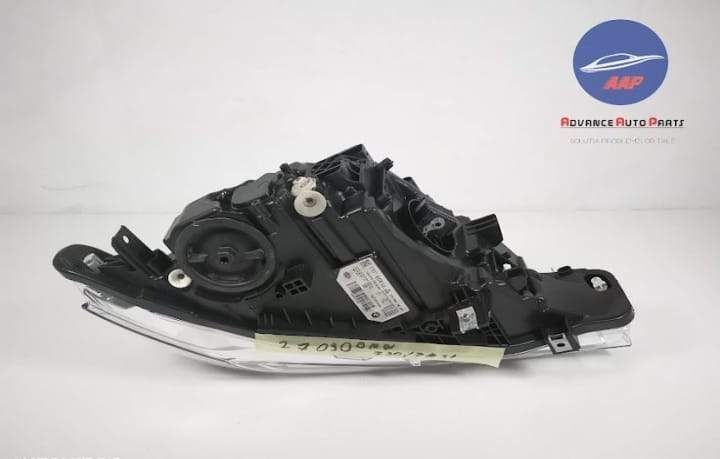 Far Dreapta Led Adaptive IMPECABIL CITITI DESCRIEREA BMW  Seria 3  F30