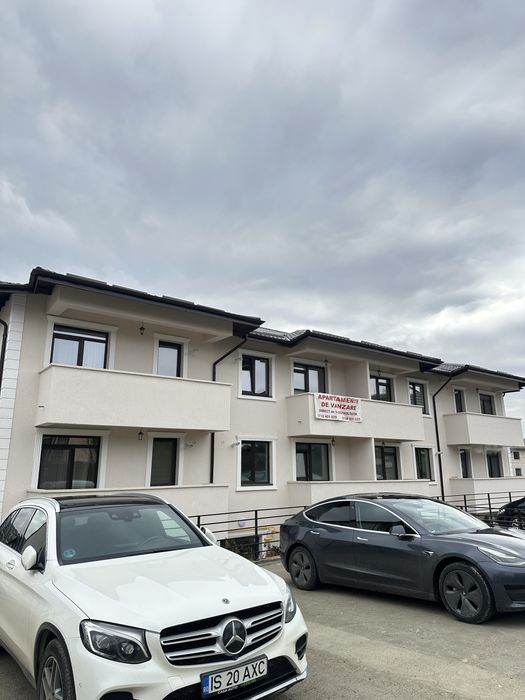 Apartament 1 camera decomandata+ curte englezeasca- Hlincea