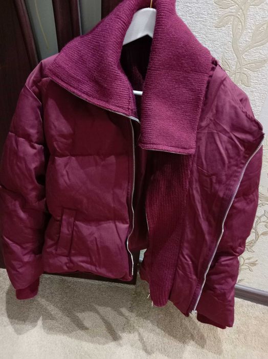 Куртка женская бордовая