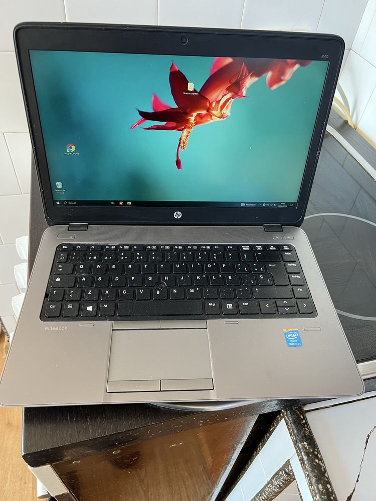 Лаптоп HP 840 EliteBook