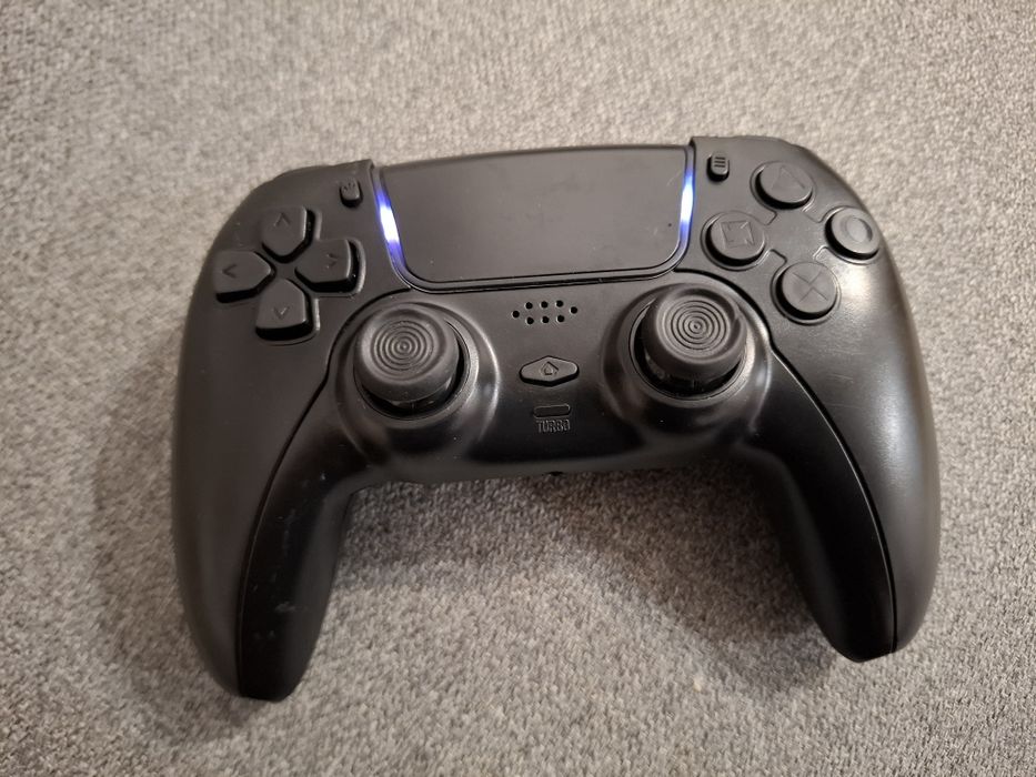 Controller wireless Battletron – PS4 / PC, stare foarte bună