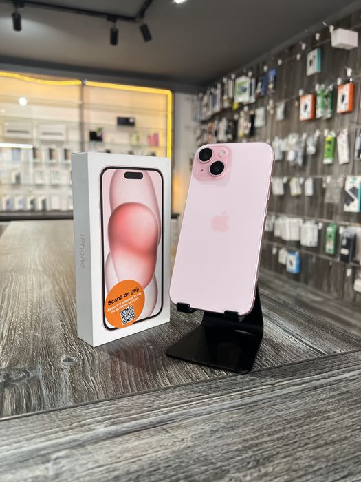 iPhone 15, 256GB, Pink, Baterie 88%