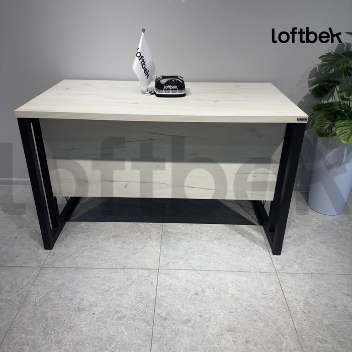 Model: 1927 O'lchamlari: 130×70×78h